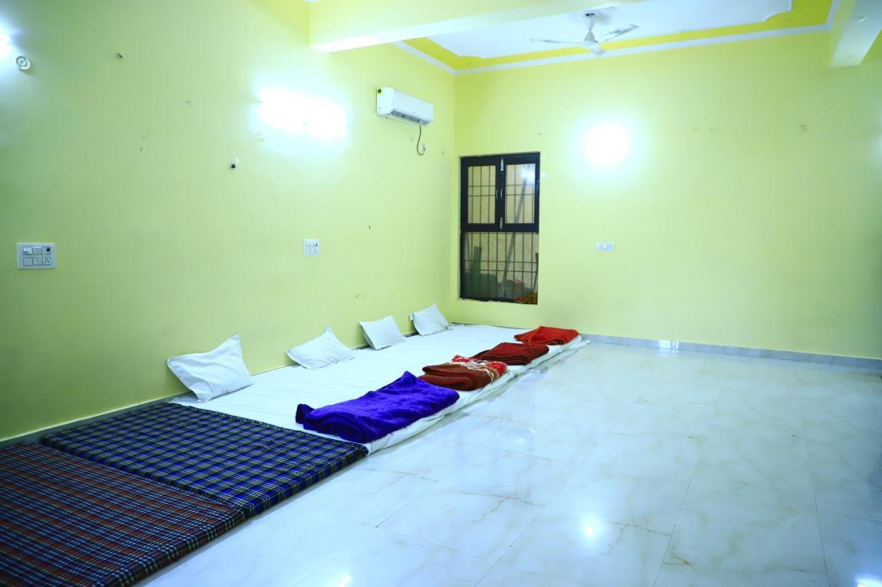 Shivraj Homestay Mathura Exteriér fotografie