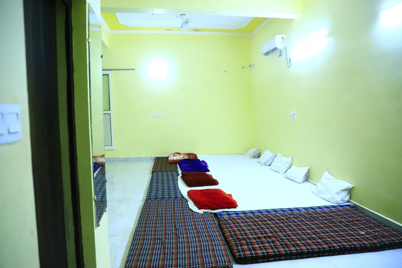 Shivraj Homestay Mathura Exteriér fotografie