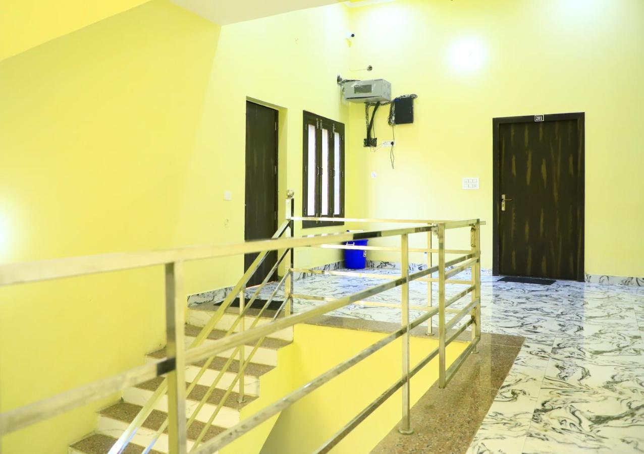 Shivraj Homestay Mathura Exteriér fotografie