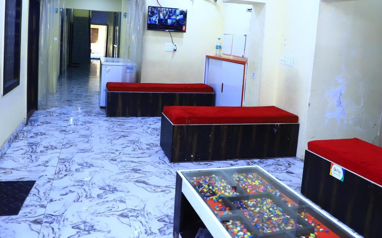 Shivraj Homestay Mathura Exteriér fotografie